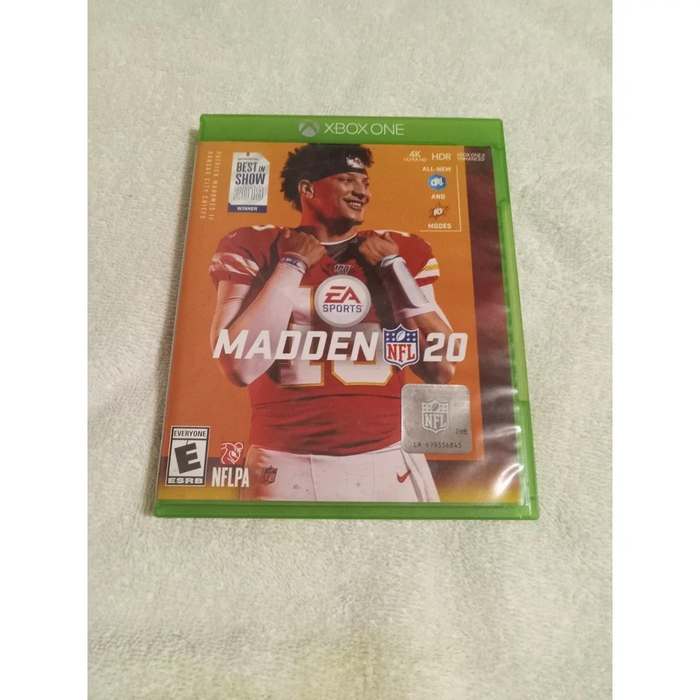 Madden NFL 20‎ Xbox One Video Game Football Superstar KO QB1